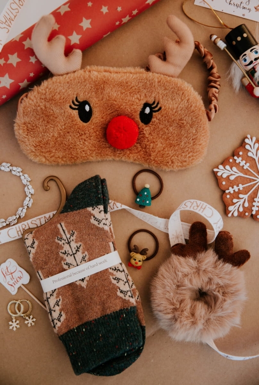 gumka do włosów, pluszowa gumka, brązowa gumka, kawowa gumka, futerko, gumka donut, dumka z uszkami, uszka jelonka, deer,