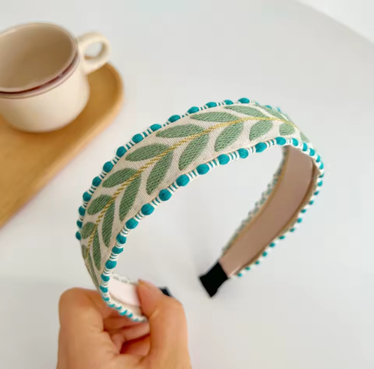 opaska listki, opaska zielona, opaska romantyczna, opaska z haftem, opaska tkana, opaska klasyczna, opaska jesienna, opaska dl dziewczynki, opaska na głowę, opaska na sesję zdjęciową, opaska boho