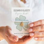 Bransoletka z grawerem NA EGZAMIN 8 KLASISTY - dasz radę, powodzenia z kartką, biała-złota