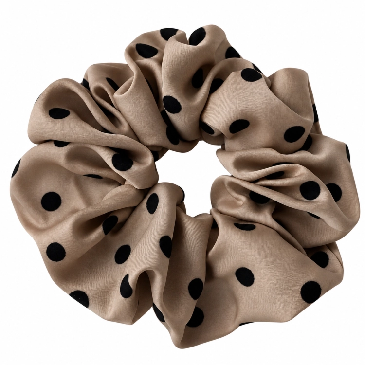 gumka do włosów w kropki, satynowa gumka brązowa, brązowa gumka, satin, scrunchies, elastyczna, delikatna gumka, miękka gumka do włosów, błyszcząca, prezent,